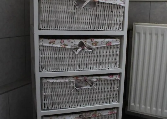 In By Interhome Daire Hau